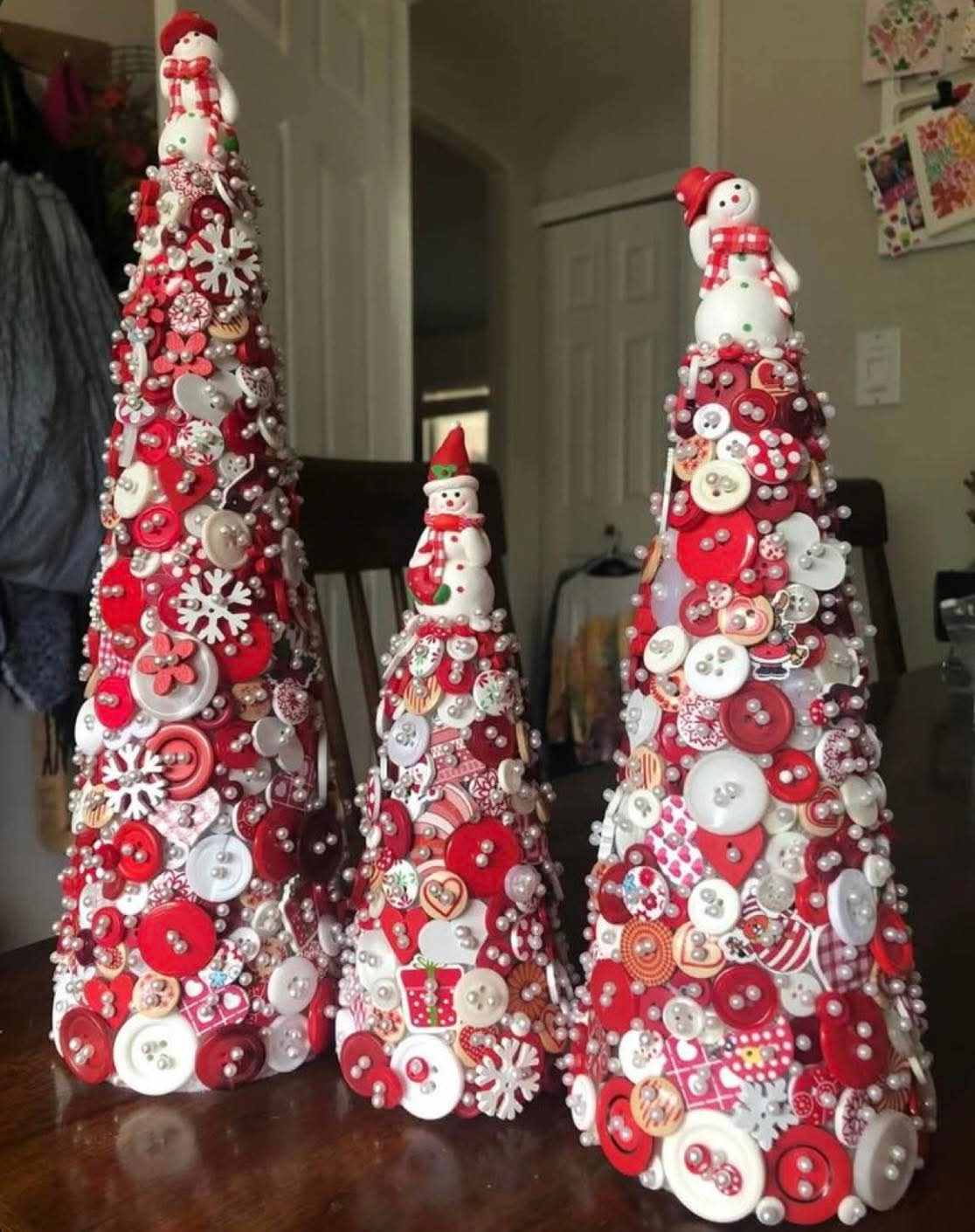 🎄✨ Button Christmas Tree Workshop