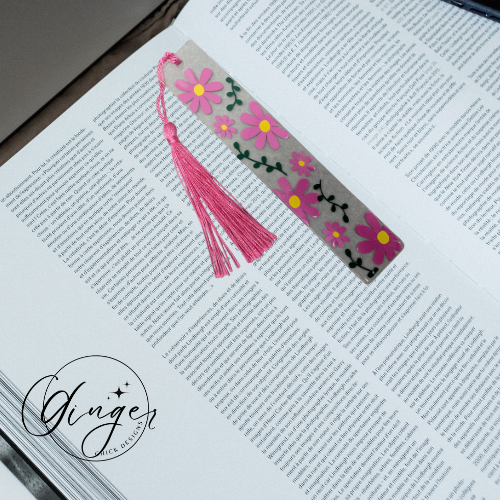 Pink Daisies Acrylic Bookmarks