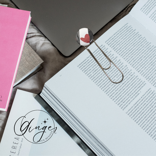Red Heart 3-Inch Paperclip Bookmark