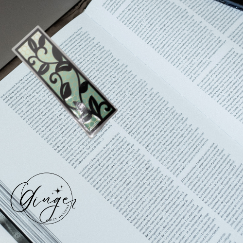 Leaf Laminated Bookmark with Green Ombre and Honey Comb