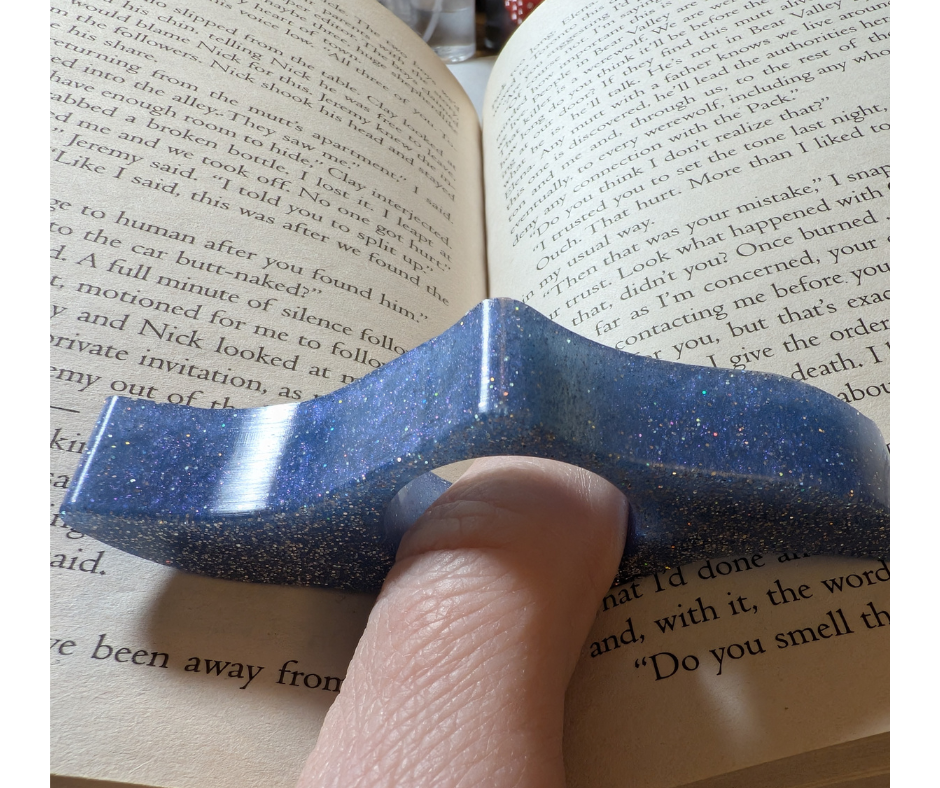 Blue Diamond Wave Thumb Bookmark