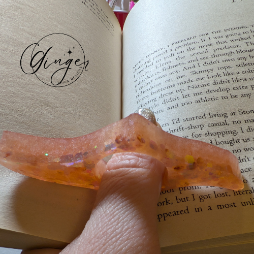 Peach Wave Thumb Bookmark