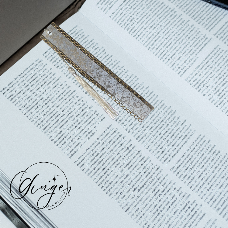 Golden Chain Acrylic Bookmark