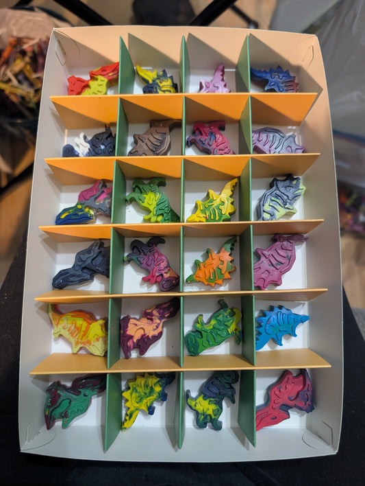 24-Day Recycled Crayon Advent Calendar – Dinos