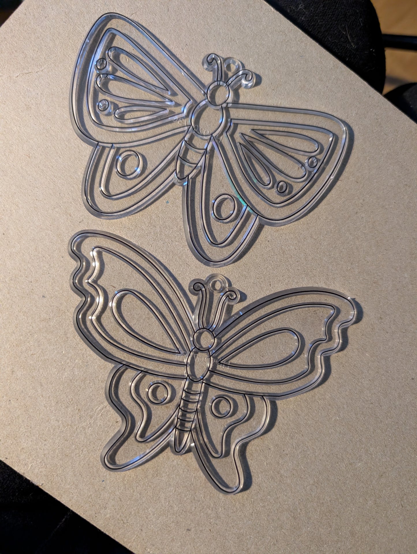 Spring Suncatcher Paint Kit – 2 Butterflies